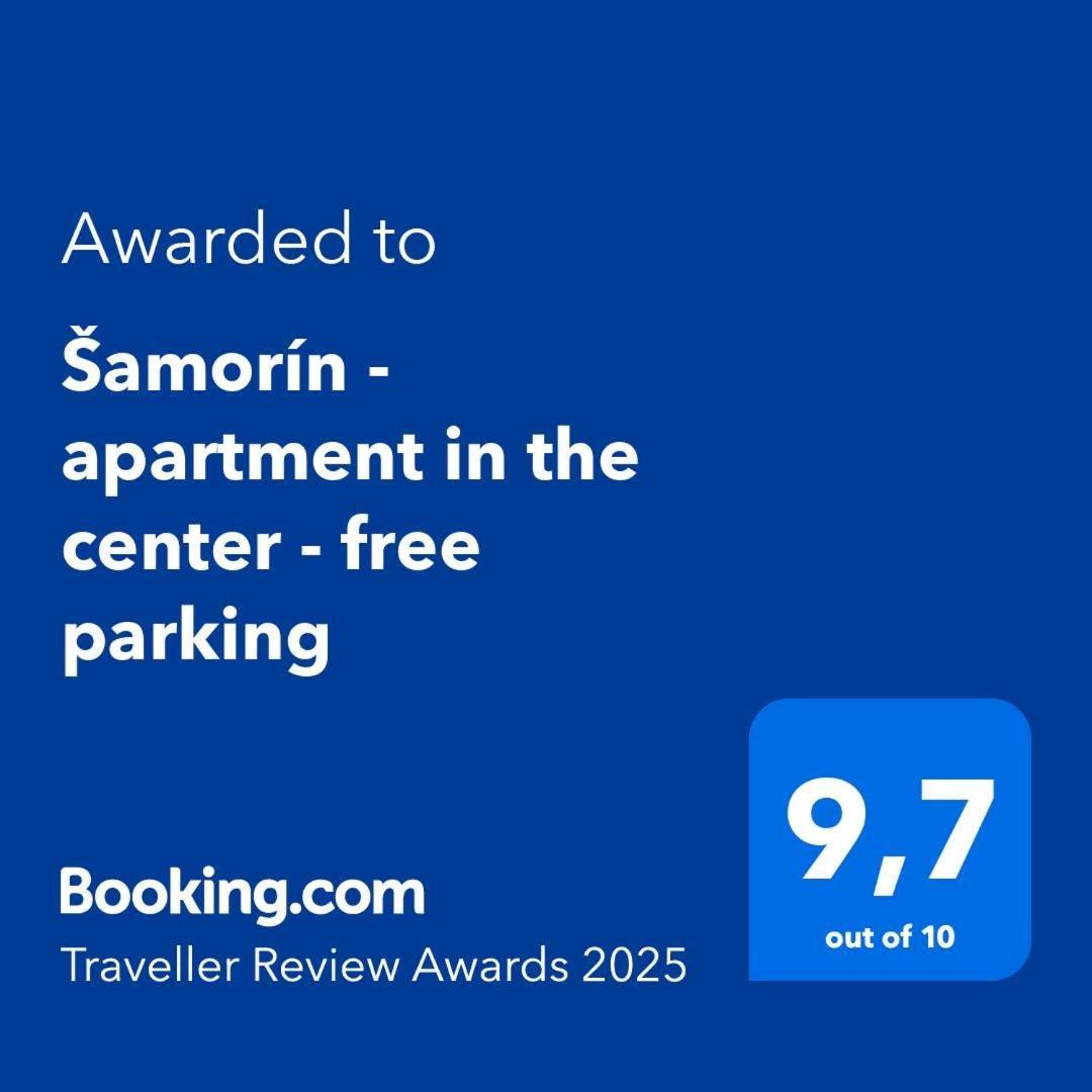Samorin - Apartment In The Center - Private Parking - Klimatizacia Exterior photo